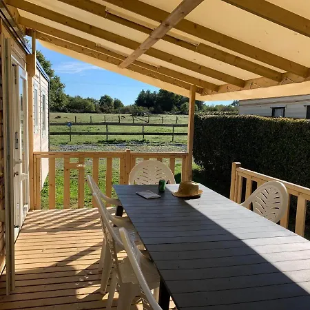 אתר קמפינג De L'etang Du Pays Blanc