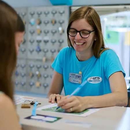 אתר קמפינג De L'etang Du Pays Blanc 3*