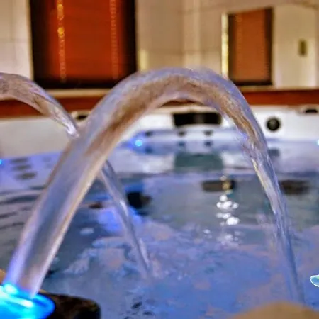 De L'etang Du Pays Blanc אתר קמפינג 3*